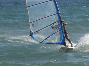 Tabla rrd 133 l, vela Neil Pryde 6.7
18 nudos de viento
Falta poco para dejar pivotar la vela